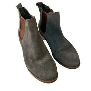 TOMS Women's Gray Casual‎ Classy Fall Ella Suede Pull-On Chelsea Bootie 8
